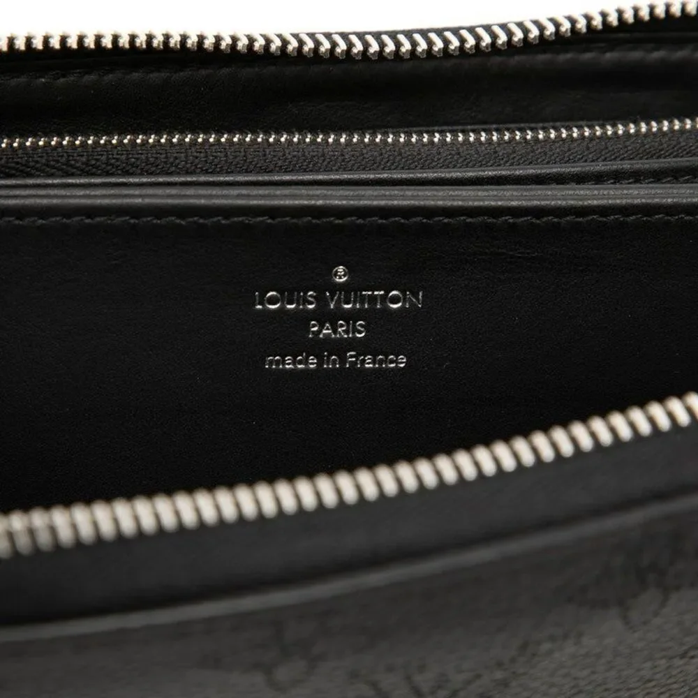 Louis Vuitton Zippy Wallet Monogram Mahina